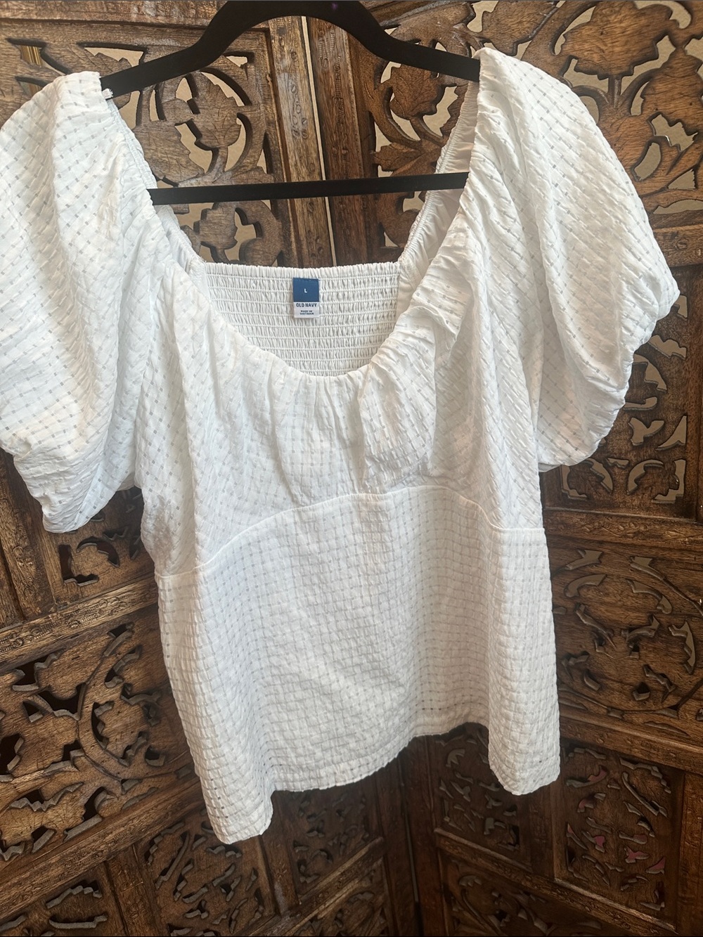 Old Navy White Textured Puff-Sleeve Peasant Top